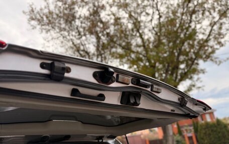 Toyota Land Cruiser 200, 2010 год, 2 650 000 рублей, 8 фотография