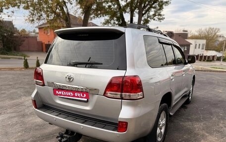 Toyota Land Cruiser 200, 2010 год, 2 650 000 рублей, 5 фотография