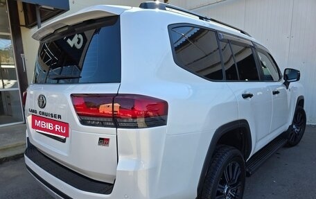 Toyota Land Cruiser, 2021 год, 9 500 000 рублей, 5 фотография
