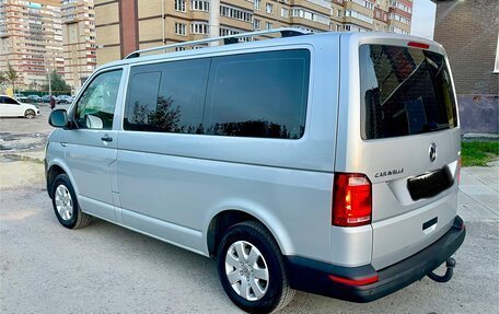 Volkswagen Caravelle T6 рестайлинг, 2017 год, 2 550 000 рублей, 26 фотография