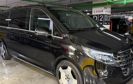 Mercedes-Benz V-Класс, 2025 год, 25 200 000 рублей, 3 фотография