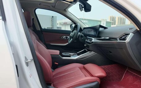 BMW 3 серия, 2023 год, 2 780 000 рублей, 10 фотография