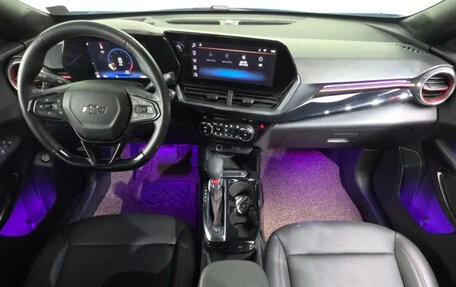 Chevrolet Trax, 2024 год, 1 433 000 рублей, 6 фотография