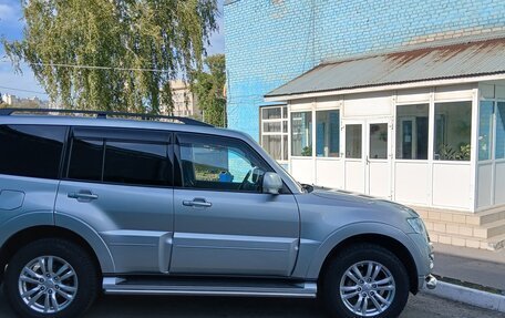 Mitsubishi Pajero IV, 2018 год, 3 200 000 рублей, 3 фотография