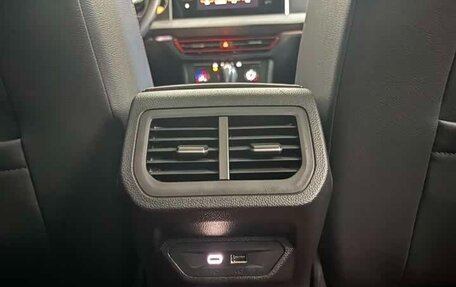 Volkswagen Lavida, 2023 год, 1 510 000 рублей, 14 фотография