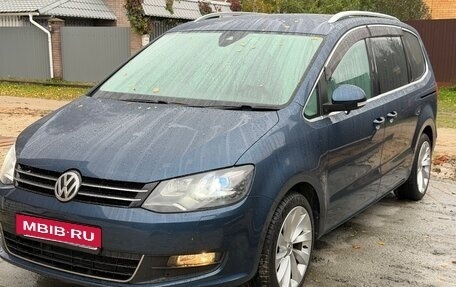 Volkswagen Sharan II, 2015 год, 1 740 000 рублей, 3 фотография