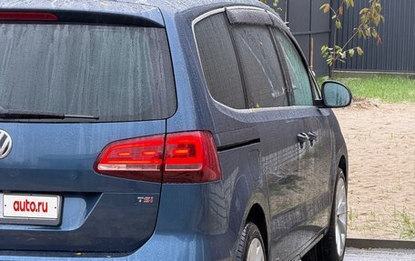 Volkswagen Sharan II, 2015 год, 1 740 000 рублей, 10 фотография