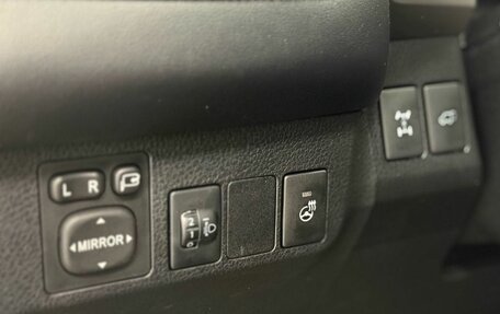 Toyota RAV4, 2017 год, 2 365 000 рублей, 9 фотография