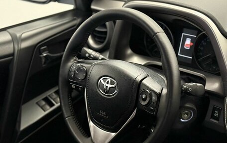 Toyota RAV4, 2017 год, 2 365 000 рублей, 22 фотография