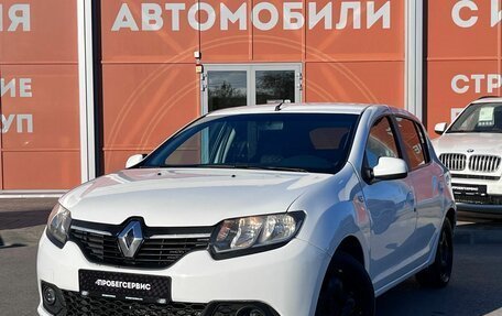 Renault Sandero II рестайлинг, 2016 год, 549 000 рублей, 1 фотография