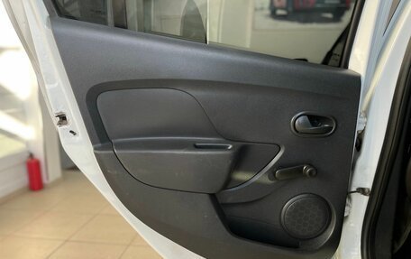 Renault Sandero II рестайлинг, 2016 год, 549 000 рублей, 22 фотография