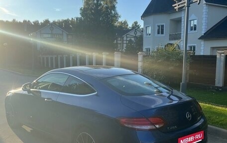 Mercedes-Benz C-Класс, 2019 год, 3 690 000 рублей, 7 фотография