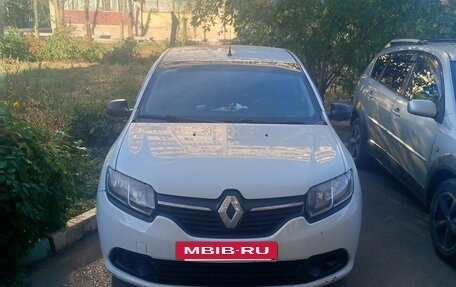 Renault Logan II, 2018 год, 600 000 рублей, 7 фотография
