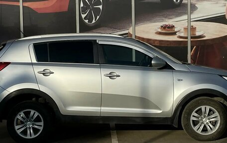 KIA Sportage III, 2010 год, 1 030 000 рублей, 6 фотография