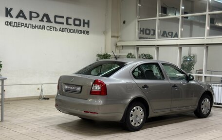 Skoda Octavia, 2011 год, 635 000 рублей, 2 фотография
