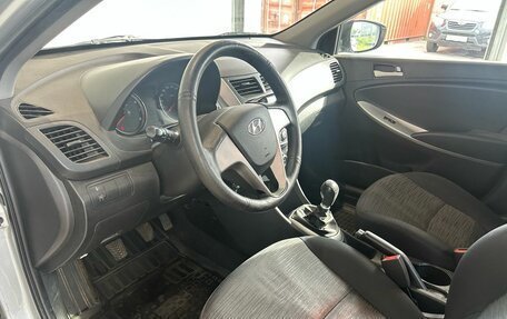 Hyundai Solaris II рестайлинг, 2015 год, 649 000 рублей, 10 фотография