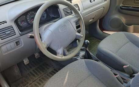 KIA Rio II, 2004 год, 200 000 рублей, 7 фотография