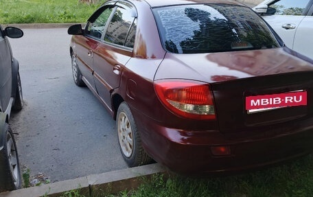 KIA Rio II, 2004 год, 200 000 рублей, 3 фотография