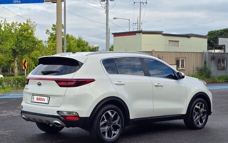 KIA Sportage IV рестайлинг, 2021 год, 1 950 000 рублей, 2 фотография