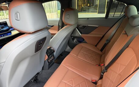 BMW 5 серия, 2025 год, 8 290 000 рублей, 23 фотография