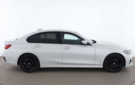 BMW 3 серия, 2022 год, 3 600 000 рублей, 8 фотография