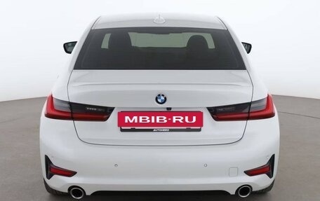 BMW 3 серия, 2022 год, 3 600 000 рублей, 5 фотография