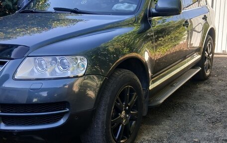 Volkswagen Touareg III, 2003 год, 750 000 рублей, 4 фотография