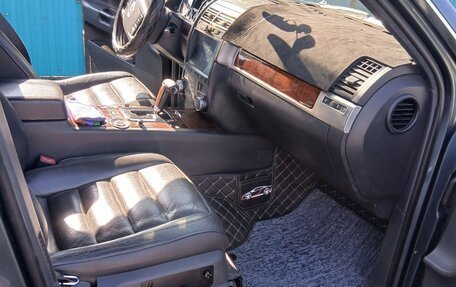 Volkswagen Touareg III, 2003 год, 750 000 рублей, 7 фотография