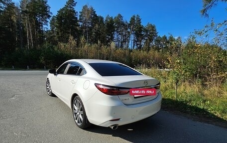 Mazda 6, 2022 год, 3 800 000 рублей, 5 фотография