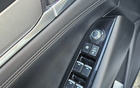 Mazda 6, 2022 год, 3 800 000 рублей, 26 фотография