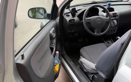 Opel Corsa C рестайлинг, 2003 год, 300 000 рублей, 13 фотография