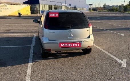 Opel Corsa C рестайлинг, 2003 год, 300 000 рублей, 21 фотография