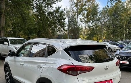Hyundai Tucson III, 2016 год, 2 050 000 рублей, 6 фотография