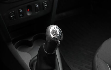 Renault Sandero II рестайлинг, 2016 год, 949 000 рублей, 14 фотография