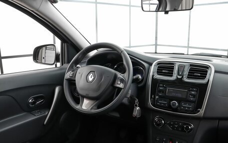 Renault Sandero II рестайлинг, 2016 год, 949 000 рублей, 7 фотография