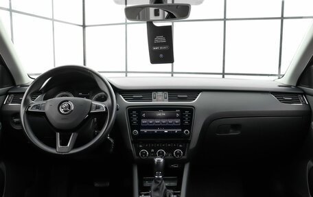 Skoda Octavia, 2019 год, 1 939 000 рублей, 8 фотография