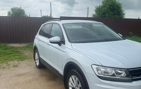 Volkswagen Tiguan II, 2019 год, 1 950 000 рублей, 3 фотография