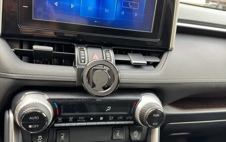 Toyota RAV4, 2020 год, 3 500 000 рублей, 16 фотография