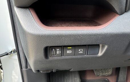 Toyota RAV4, 2020 год, 3 500 000 рублей, 17 фотография