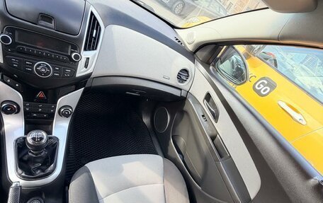 Chevrolet Cruze II, 2013 год, 450 000 рублей, 11 фотография