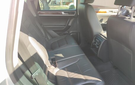 Volkswagen Touareg III, 2014 год, 2 350 000 рублей, 4 фотография