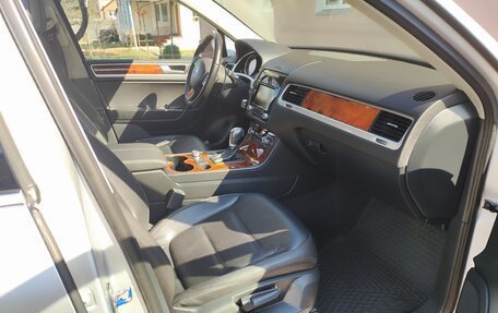 Volkswagen Touareg III, 2014 год, 2 350 000 рублей, 5 фотография