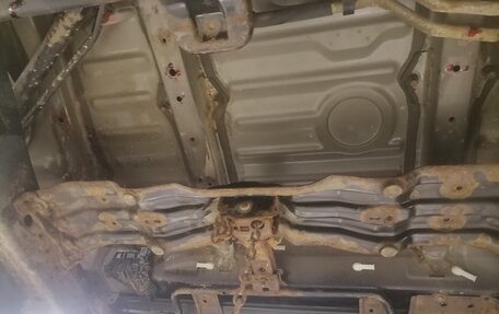 Toyota Land Cruiser 200, 2011 год, 3 000 000 рублей, 2 фотография