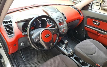 KIA Soul I рестайлинг, 2012 год, 950 000 рублей, 10 фотография