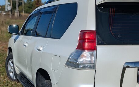 Toyota Land Cruiser Prado 150 рестайлинг 2, 2013 год, 2 650 000 рублей, 5 фотография