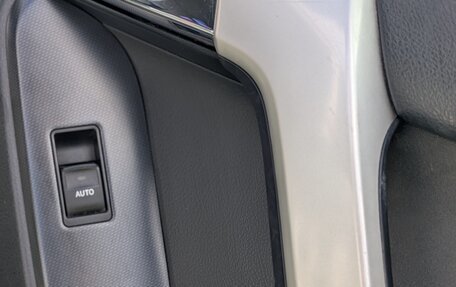 Toyota Land Cruiser Prado 150 рестайлинг 2, 2013 год, 2 650 000 рублей, 18 фотография