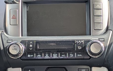 Toyota Land Cruiser Prado 150 рестайлинг 2, 2013 год, 2 650 000 рублей, 20 фотография