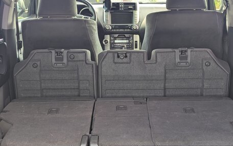 Toyota Land Cruiser Prado 150 рестайлинг 2, 2013 год, 2 650 000 рублей, 27 фотография