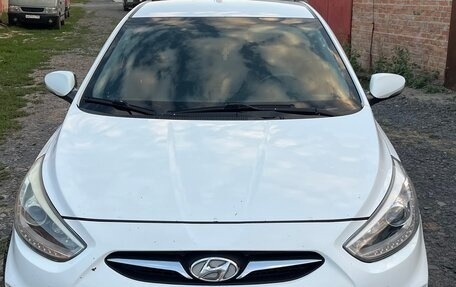 Hyundai Solaris II рестайлинг, 2014 год, 738 000 рублей, 9 фотография