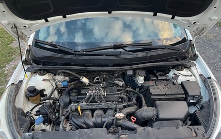 Hyundai Solaris II рестайлинг, 2014 год, 738 000 рублей, 19 фотография